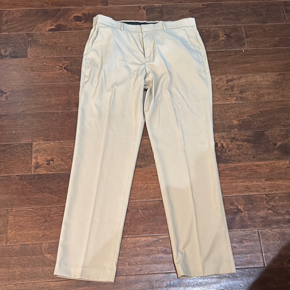 Perry Ellis Premium Khaki Pants 33x32
